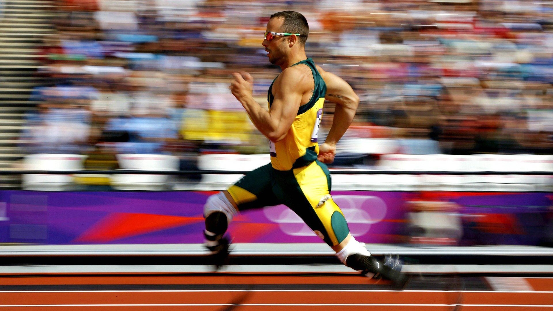 当哈登在F1赛道上漂移，广厦在CBA赛场上超车