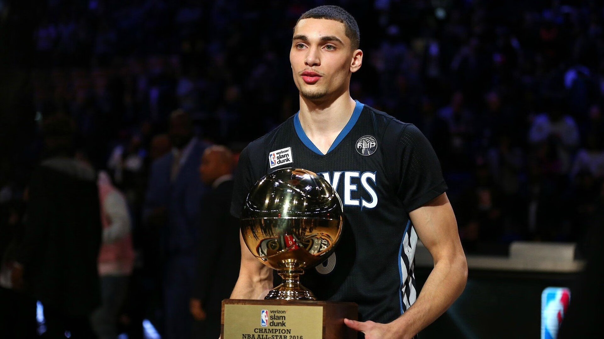 开云体育平台APP-绝境中的光，当马丁内利撕开伊朗铁幕，阿根廷足球重燃希望